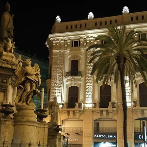 Apartamento Palazzo Moncada, Palermo